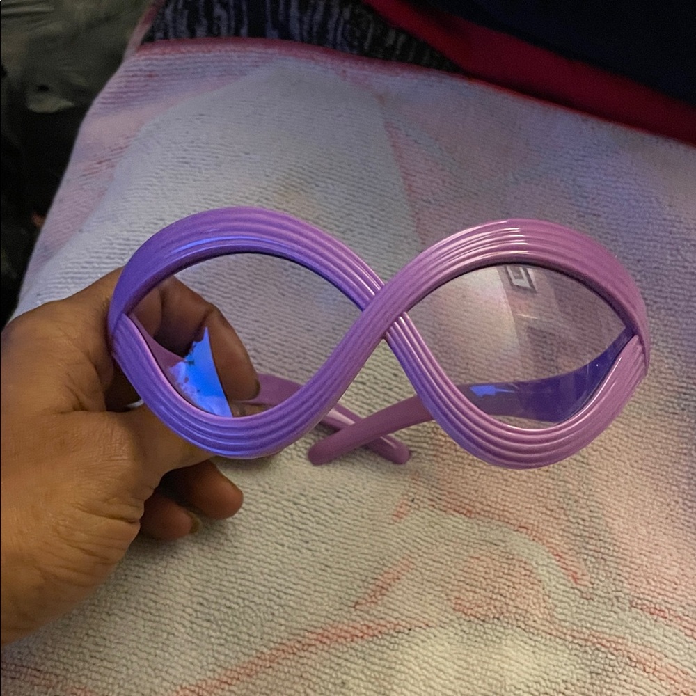 Purple Infinity Sunglasses🔥